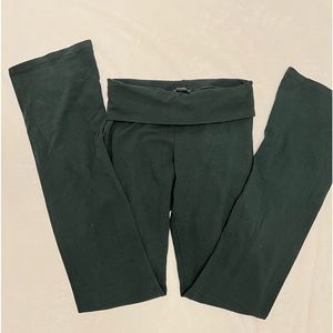 Brandy Melville flared leggings